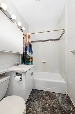 Rented by Compass | media 24