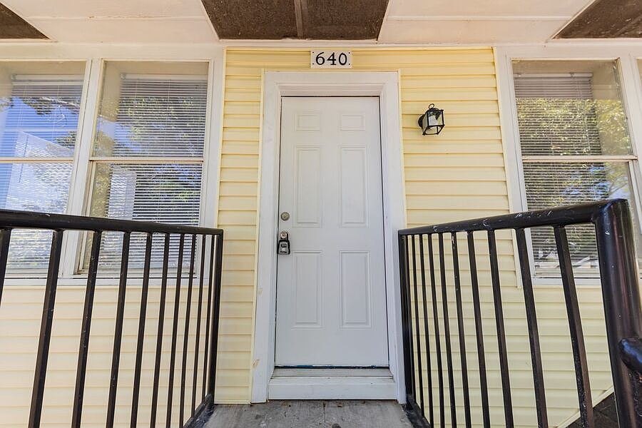 1st image of 640 W Central Ave
