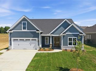 2505 McDuffy St, Graham, NC 27253