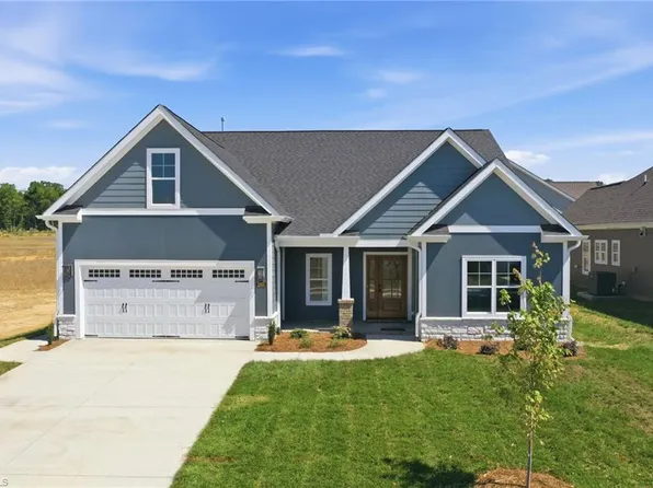 2505 McDuffy St, Graham, NC 27253