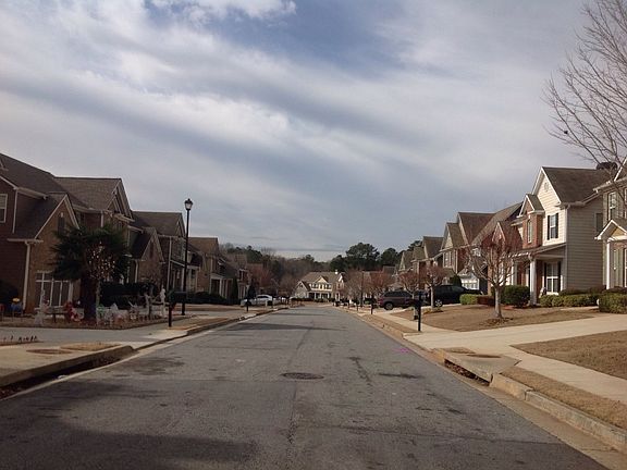 5th image of 3236 Bridge Walk Dr