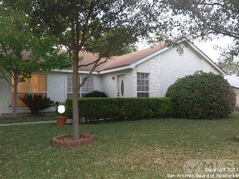 2nd image of 3111 Tawny Oak Dr