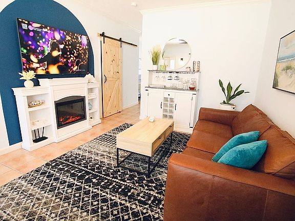 3rd image of 2109 Harris Dr Unit 24
