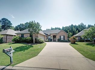 883 Willow Grande Cir, Brandon, MS 39047