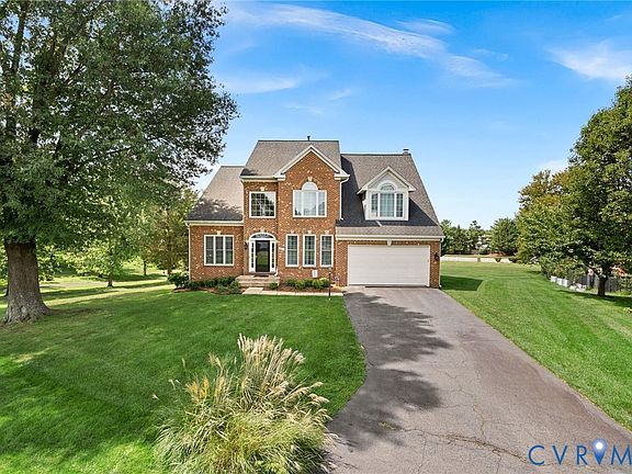 2nd image of 13904 Leeton Cir