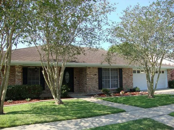 103 McAllen Dr, Houma, LA 70360