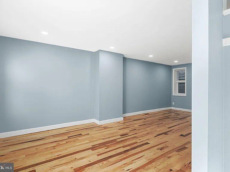 1152 S 15th St — Photo 5