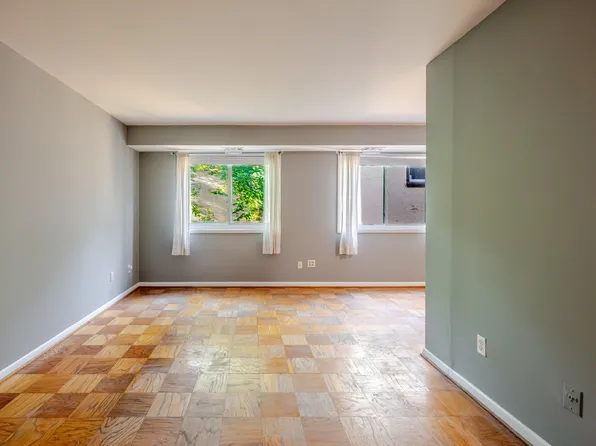 3433 Mount Pleasant St NW APT 302, Washington, DC 20010