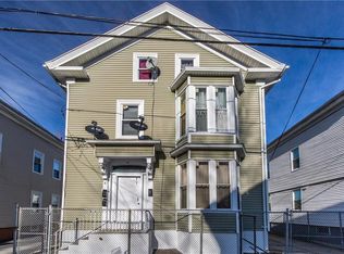 81 Waverly St, Providence, RI 02907
