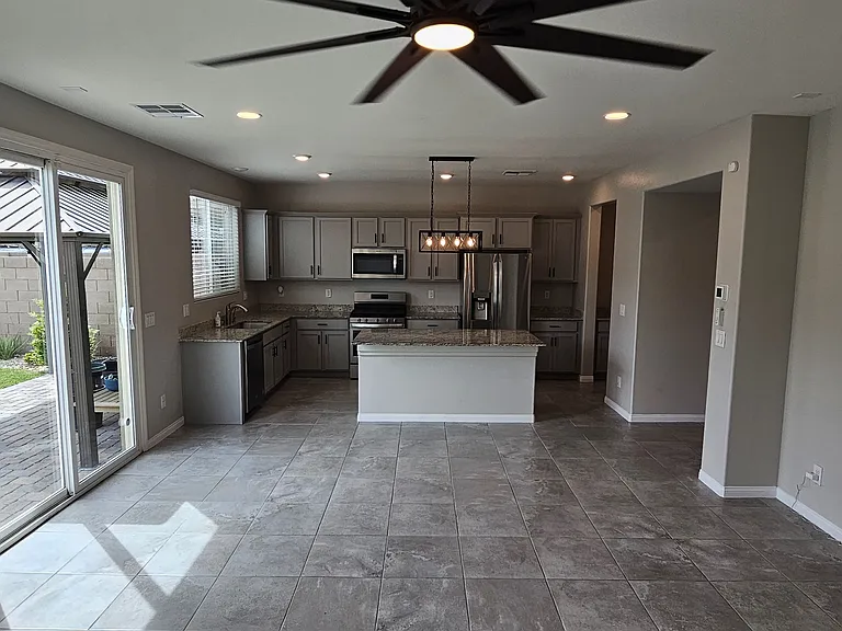 4515 Solitude Falls Ave — Photo 8