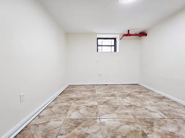 915 43rd Street image 4 of 11