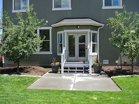 3rd image of 2701 S Lavender Ln