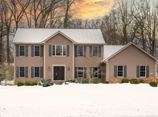 1120 Oakwood Dr, Kent, OH 44240