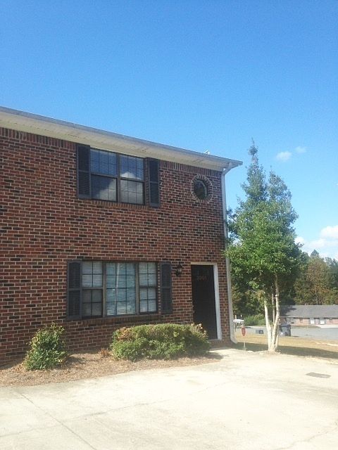 1st image of 3001 Parkside Ct #3001