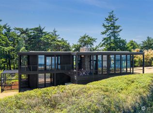 5700 Hendricks St, Port Townsend, WA 98368