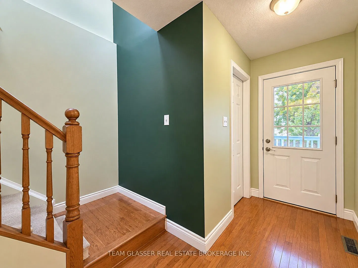 2 bed, $2,550 — Photo 4
