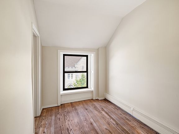5th image of 132 Decatur St #3