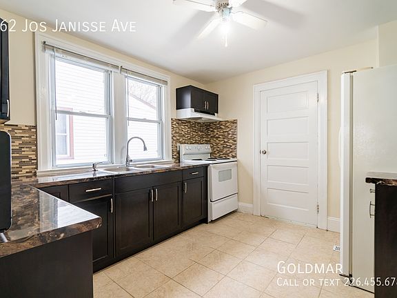 3rd image of 862 Jos Janisse Ave