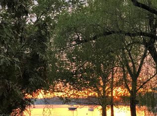 7 Riverview Rd, Severna Park, MD 21146