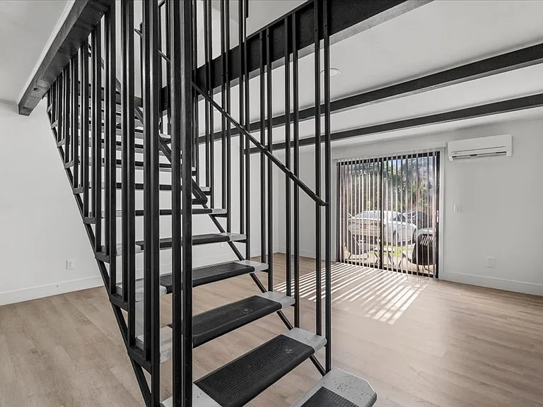 4414 Overlook Dr NE #18 — Photo 4