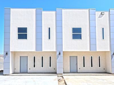 1011 Emerald Valley Dr SUITE 25D, Laredo, TX, 78043