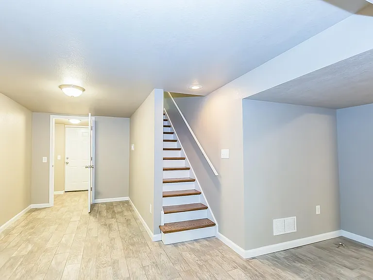 5800 N Belton Ave — Photo 25