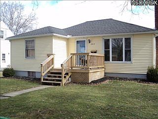 2nd image of 203 Grandview Ave