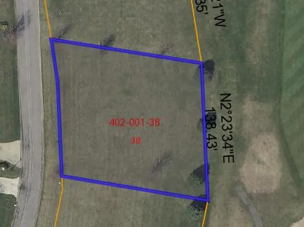 4500 Eagle Dr #38, Jackson, MI 49201