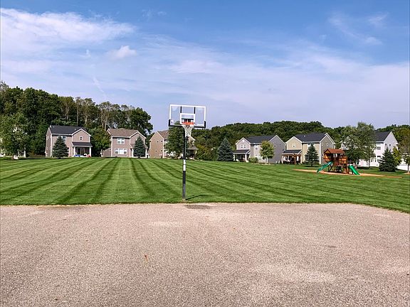 5th image of 1299 Highland Hill Dr SE