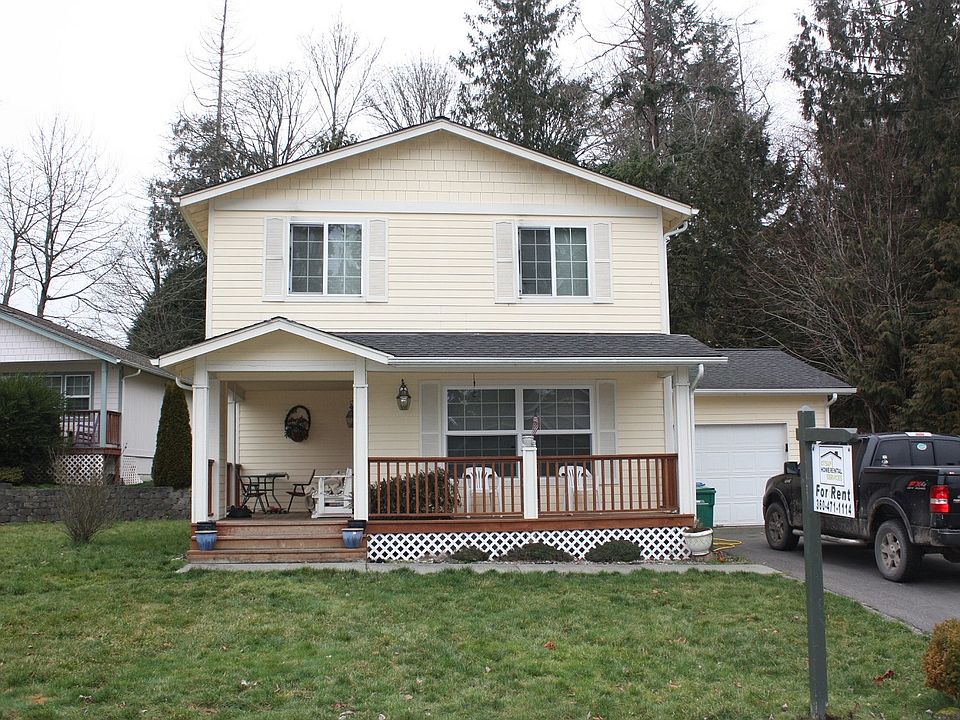 2nd image of 26371 Barrett Rd NE