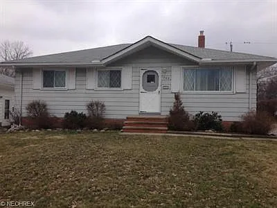 14691 Lisa Dr photo 1