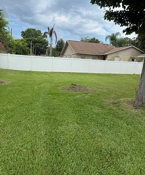 3215 Travelers Palm Dr — Photo 6