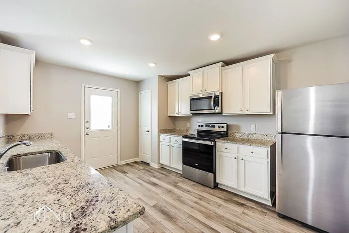 2818 Praline Ferry — Photo 3
