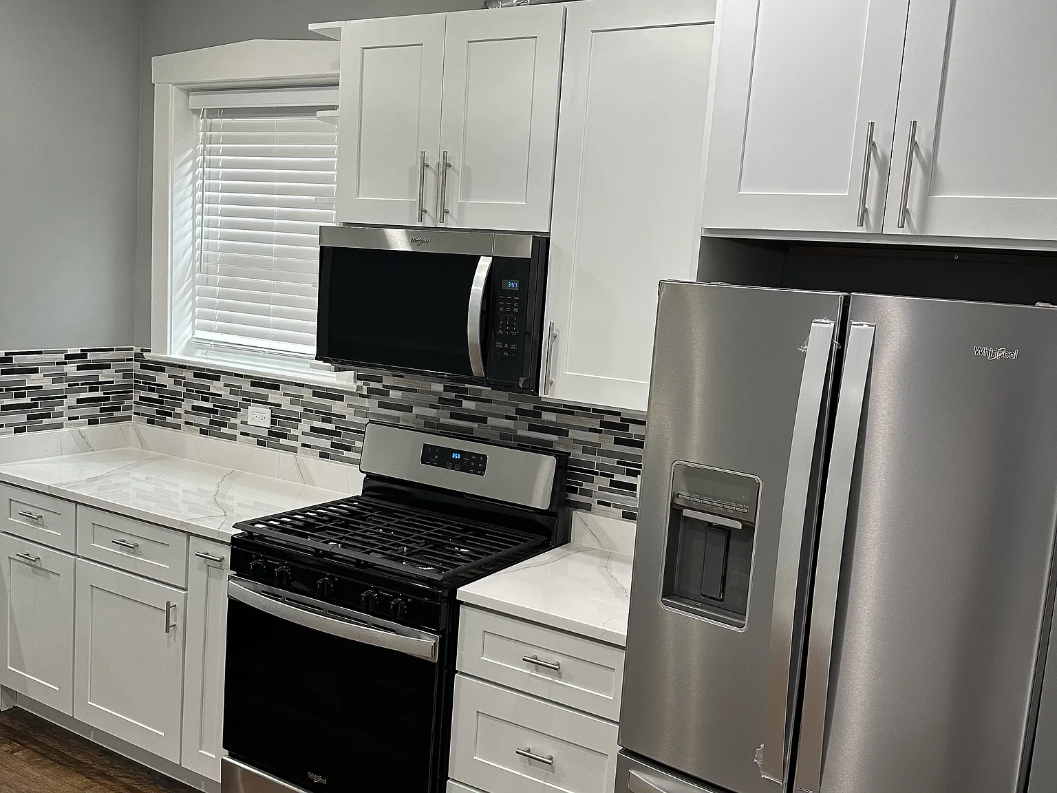 2 bed, 1245 sqft, $2,500 — Photo 4