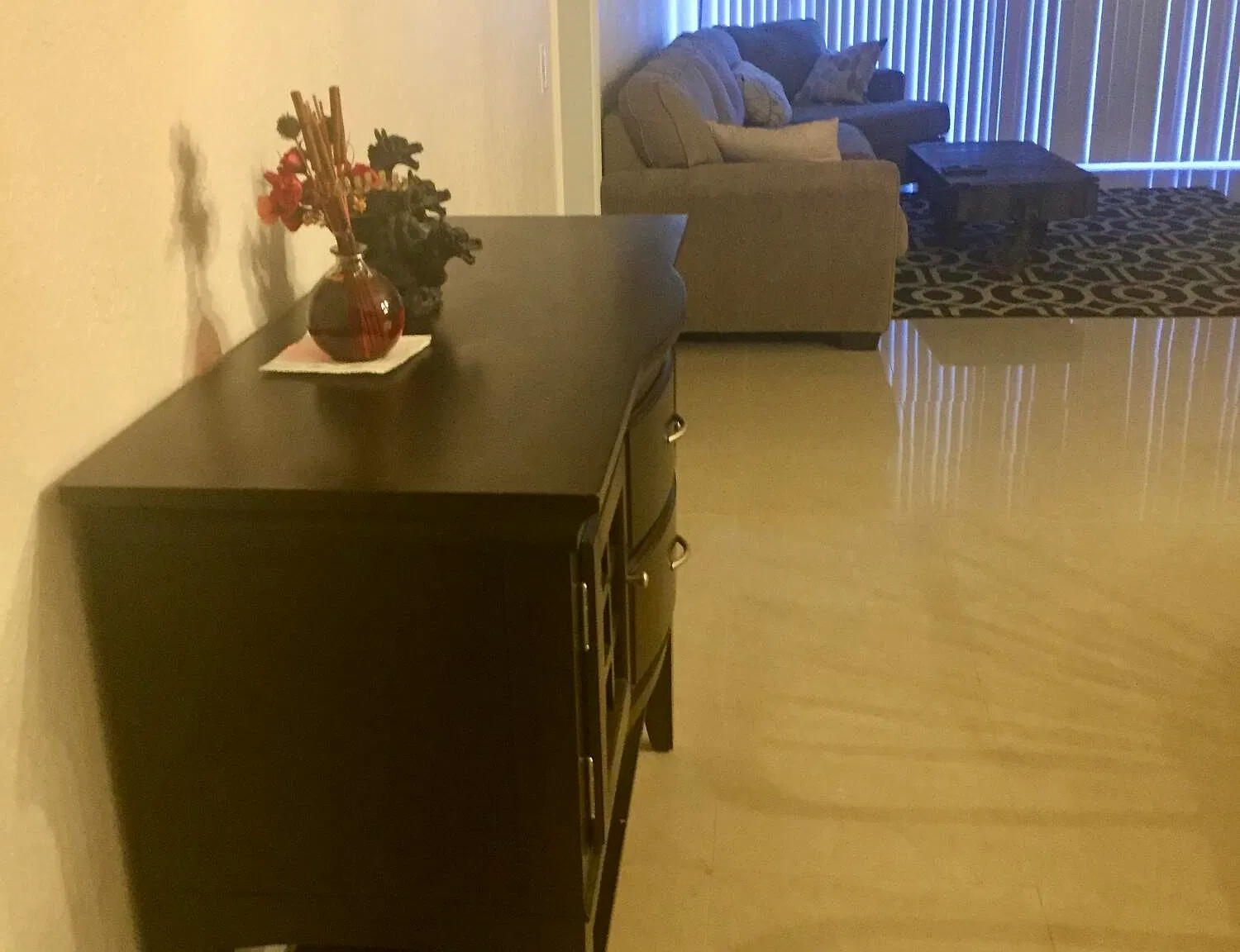 2 bed, 2.0 bath, 1437 sqft, $2,300 — Photo 3