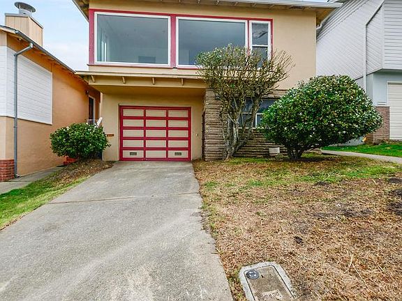 4th image of 28 Longview Dr