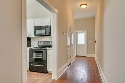 1246 Broad St #109 — Photo 3