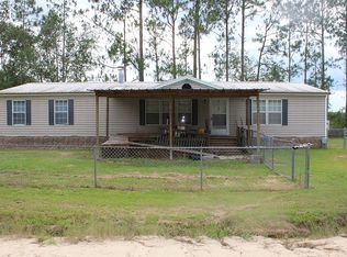 6604 Old Hortense Rd, Hortense, GA 31543