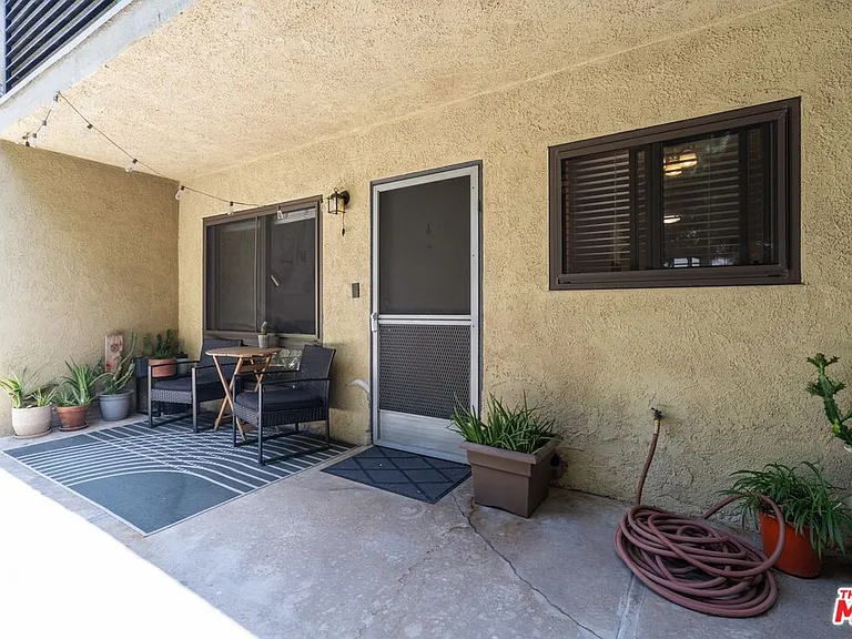8630 Falmouth Ave #4 — Photo 6