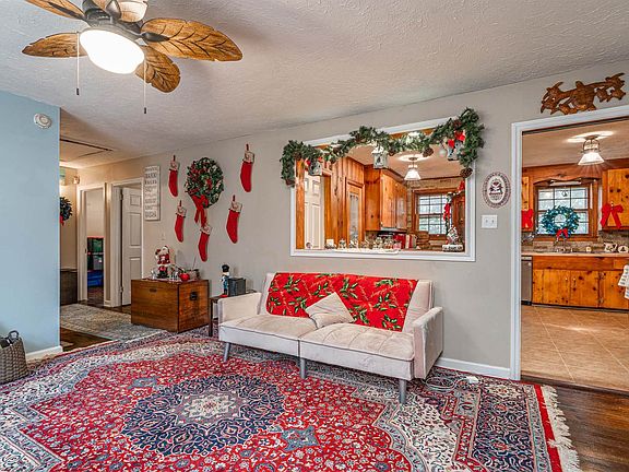 4th image of 7514 Claudia Dr