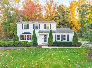 8327 Crystal Creek Rd, Northfield, OH 44067
