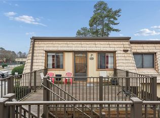 1335 Granada Ct, Newport News, VA