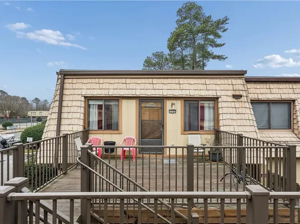 1335 Granada Ct, Newport News, VA 23608