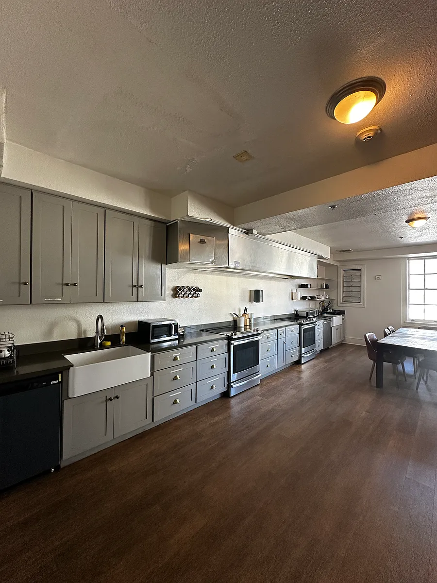 Building Photo - Webster Apartment