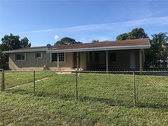 2nd image of 651 SW 26th Ave