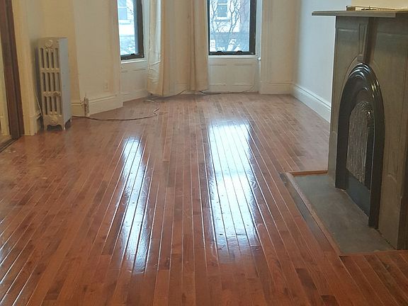2nd image of 603 Halsey St APT 2