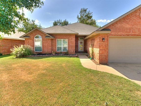 4th image of 2713 Weymouth Way