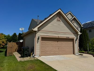 (Undisclosed Address), Round Lake, IL, 60073
