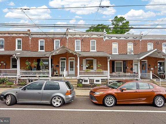 4th image of 408 S 9th St
