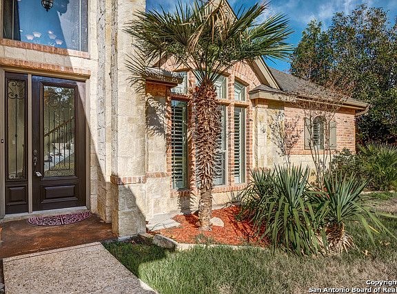 3rd image of 8142 Cedar Vista Dr